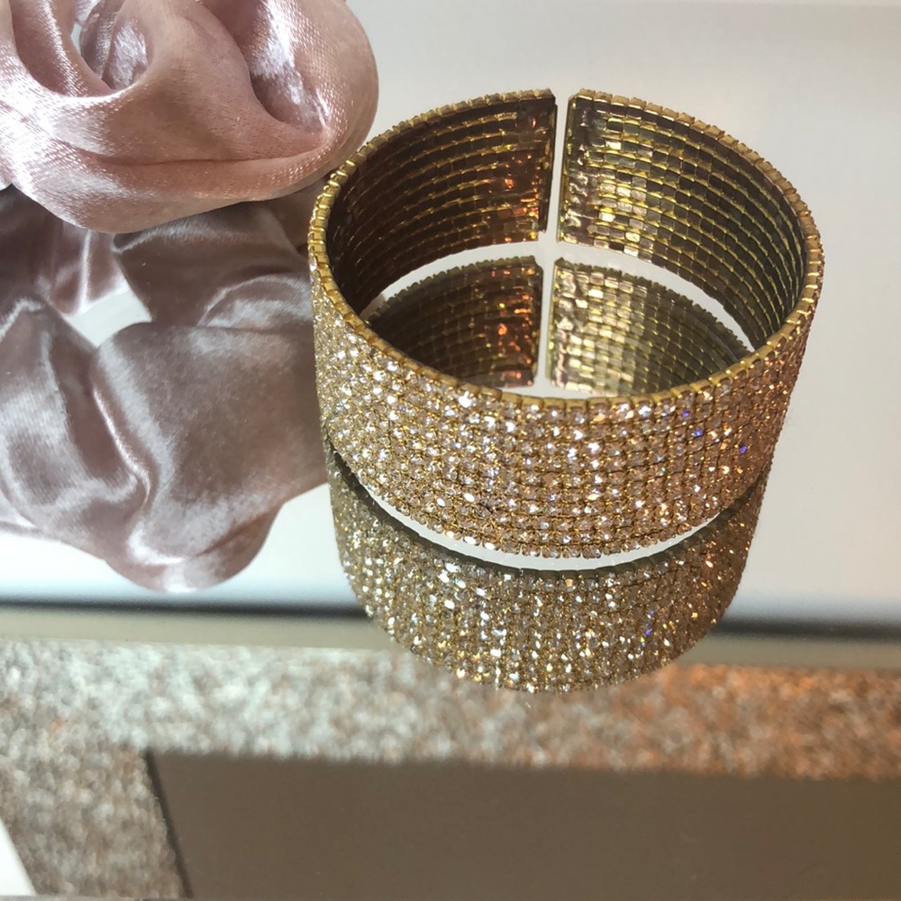 Gold Fashion Bracelet